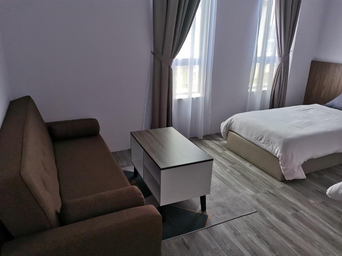 Mersingfirstfloor丰盛港二楼民宿 Εξωτερικό φωτογραφία